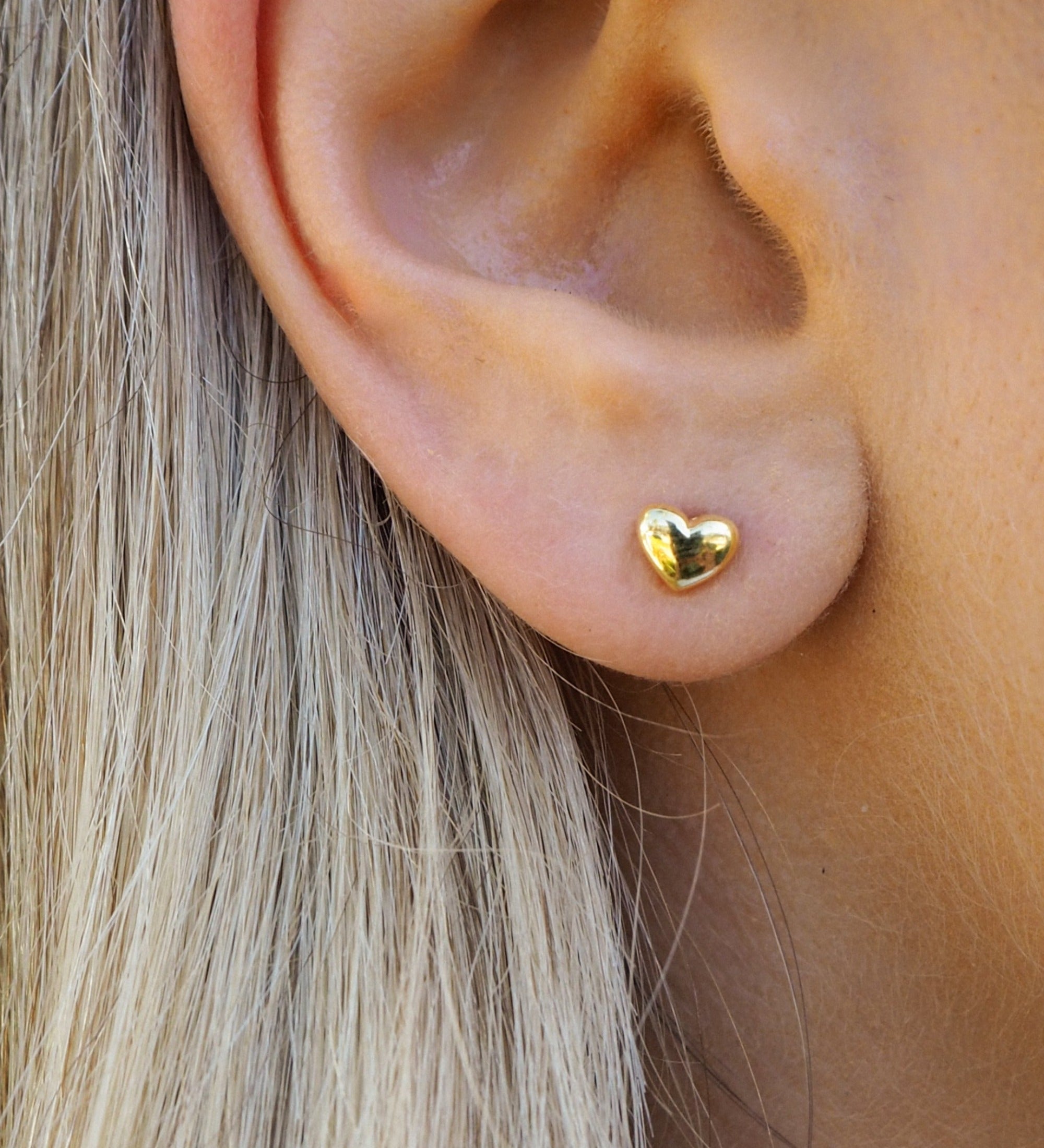 Tiny Heart Stud Earrings 14K - Kyklos Jewelry - Fine Jewelry for Everyone